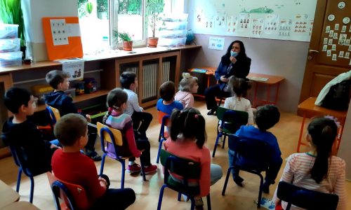 Proiect de Hotărâre de Guvern: 4500 de posturi în plus în noul an școlar